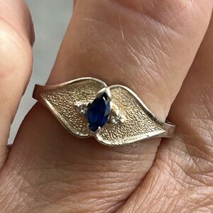 Elegant Blue Gemstone Gold Plated Ring Vintage Simulated Marquise Sapphire